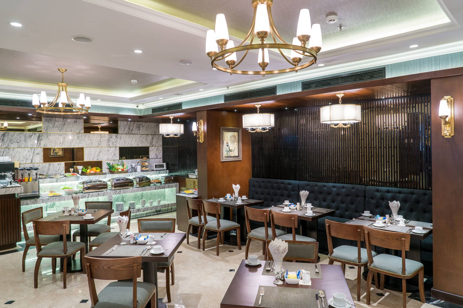 Conifer Grand Hotel, Hanoi