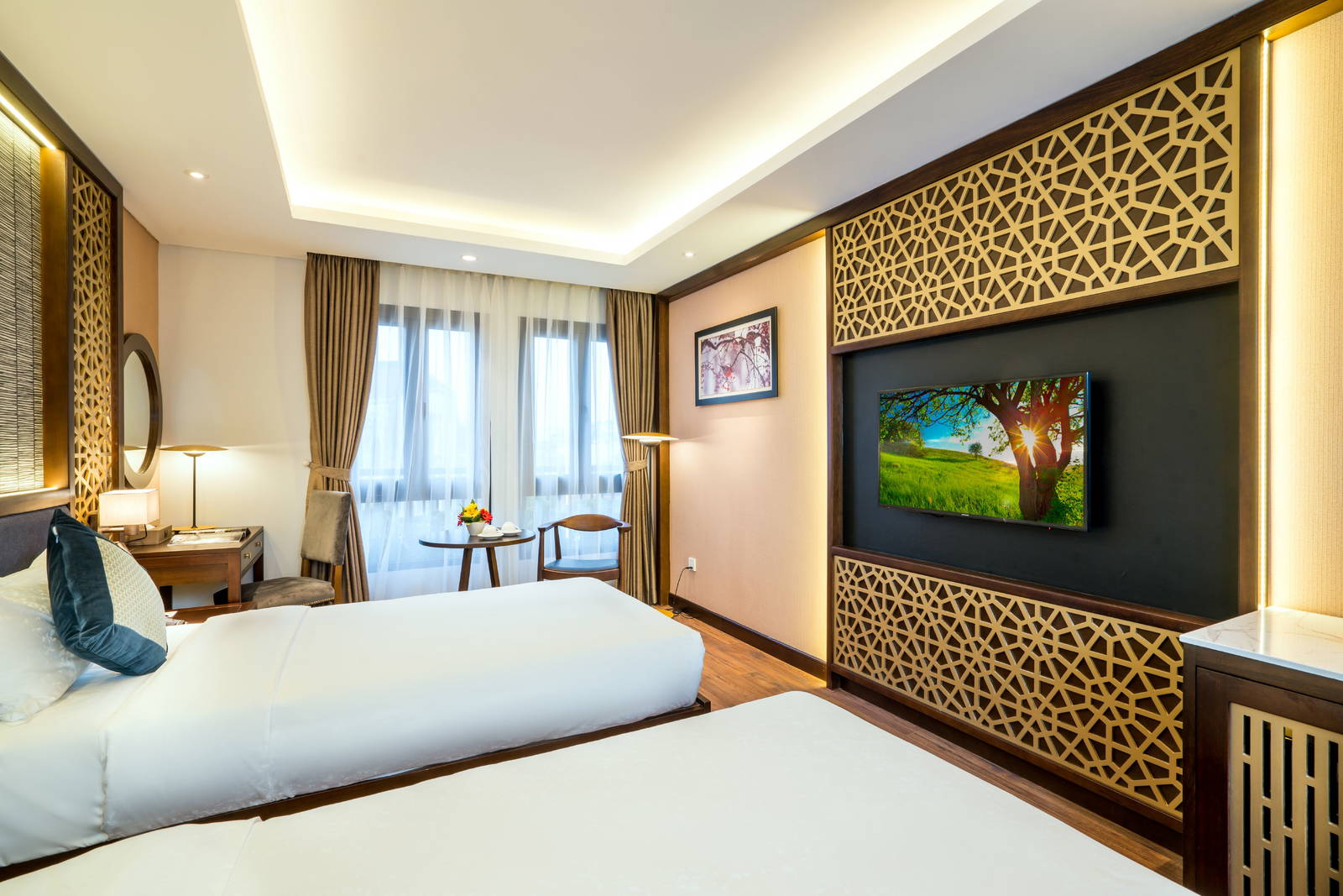 Conifer Grand Hotel, Hanoi