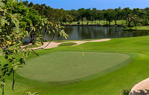 Green, Krungthep Kreetha Golf Course, Bangkok, Thailand