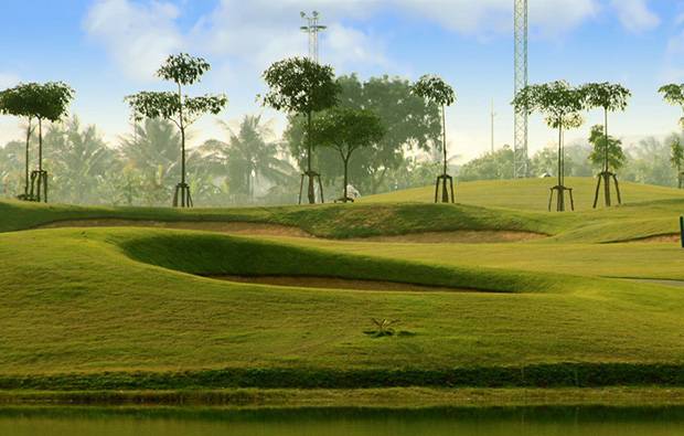 bunkers, rachakram golf club, bangkok, thailand