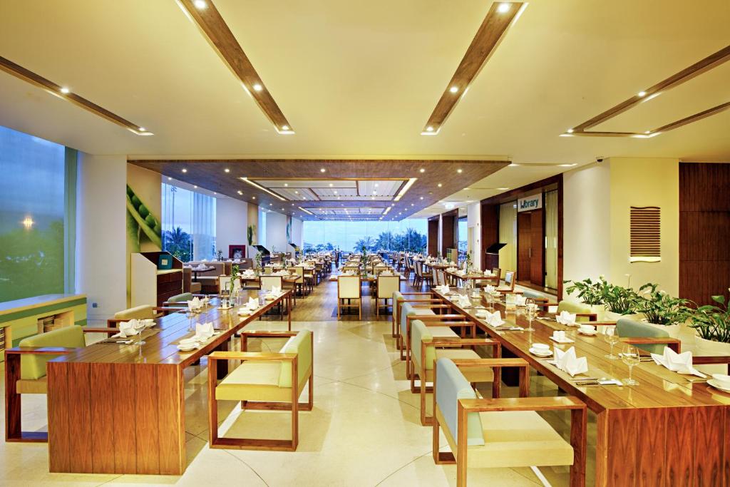 A La Carte Da Nang Beach Hotel, Da Nang