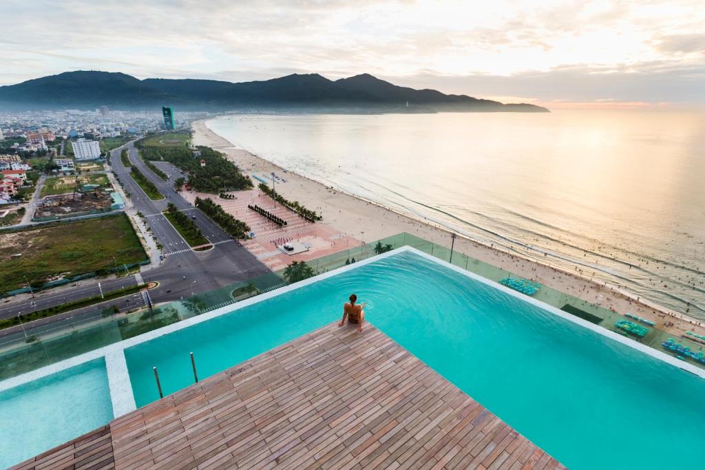 A La Carte Da Nang Beach Hotel, Da Nang
