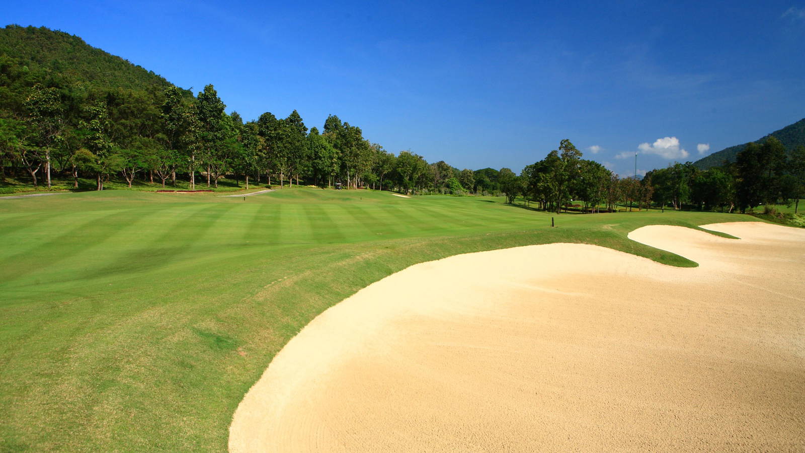 Fairway, Bunker, Alpine Golf Resort Chiang Mai, Chiang Mai, Thailand