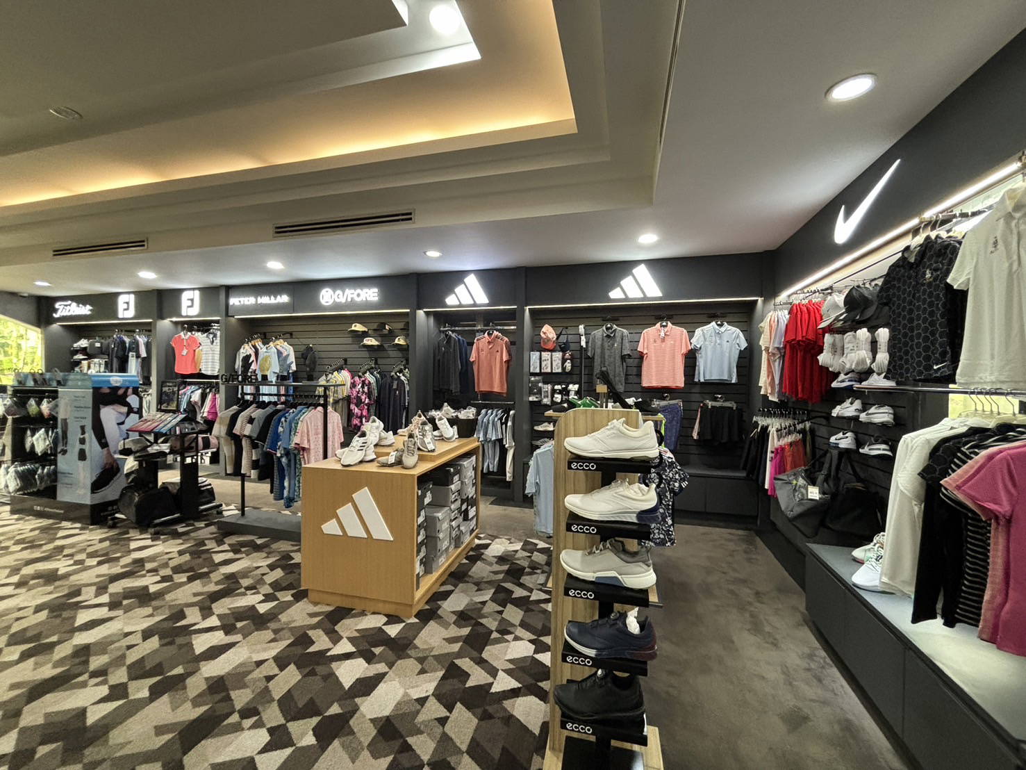 Pro Shop, Alpine Golf Club, Bangkok, Thailand