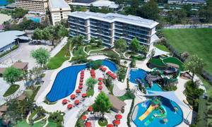 Amari Pattaya golf course