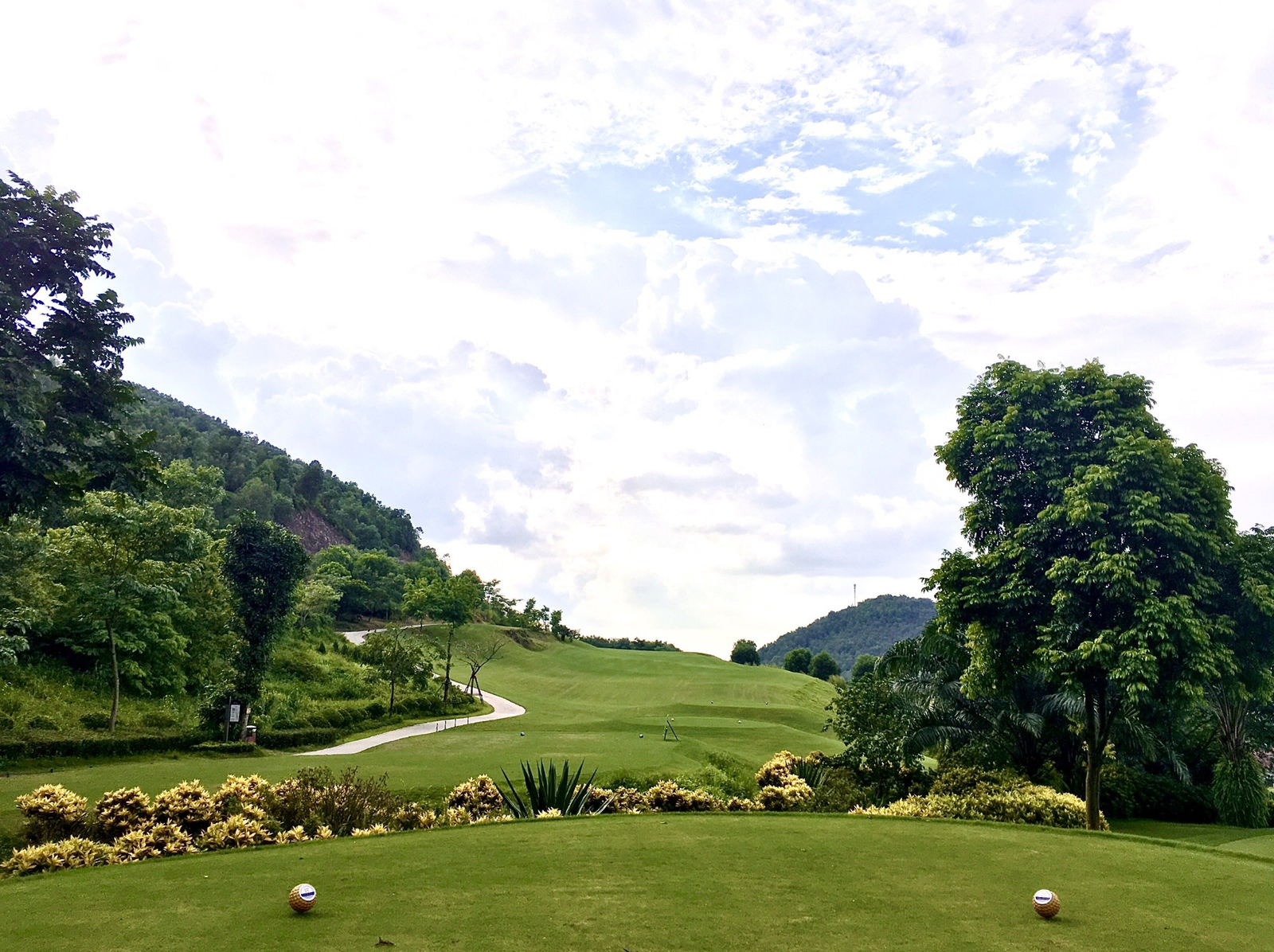 Tee Box, Amber Hills Golf & Resort (Hillside Course), Hanoi