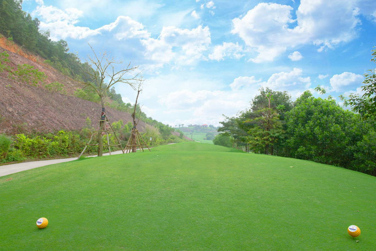 Tee Box, Amber Hills Golf & Resort (Hillside Course), Hanoi