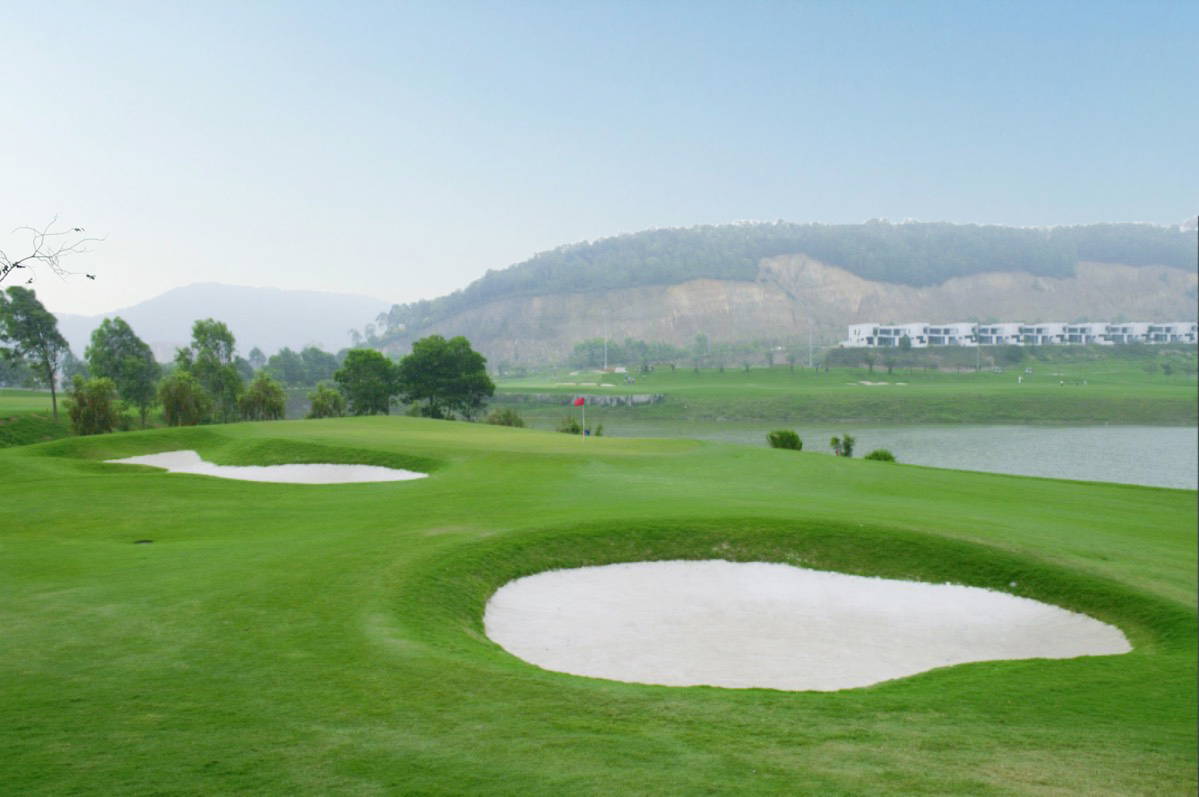 Green, Bunker, Amber Hills Golf & Resort (Hillside Course), Hanoi