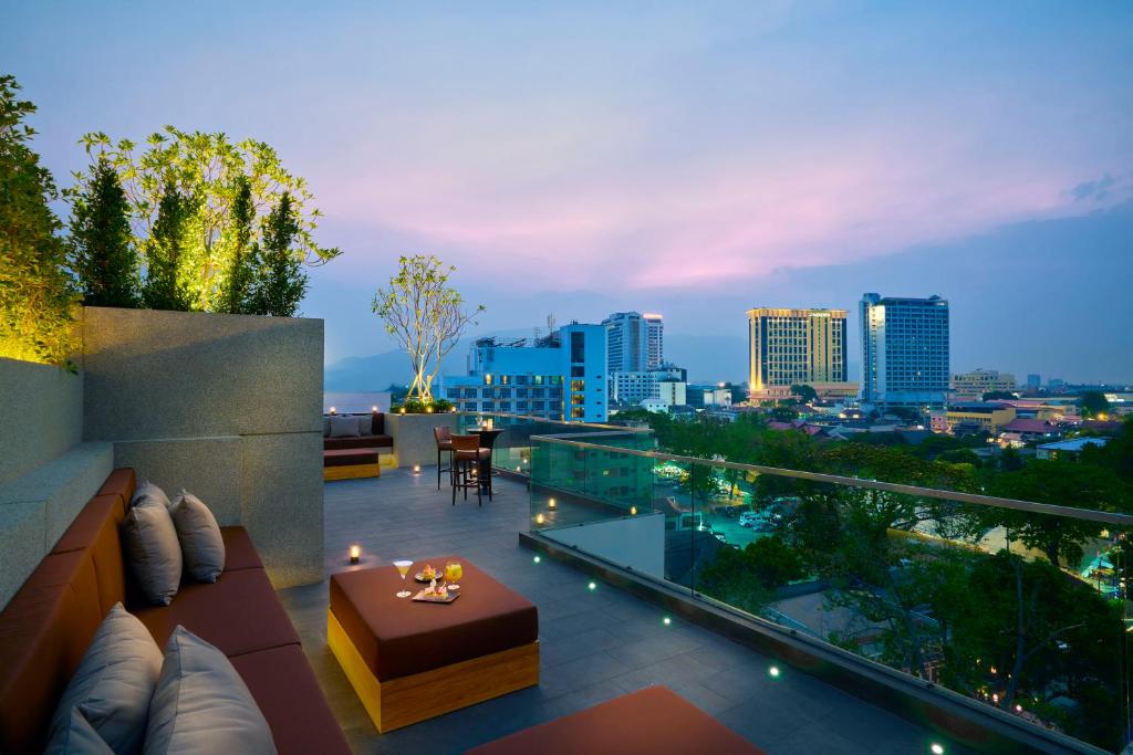 Anantara Chiang Mai Serviced Suites, Chiang Mai, Thailand
