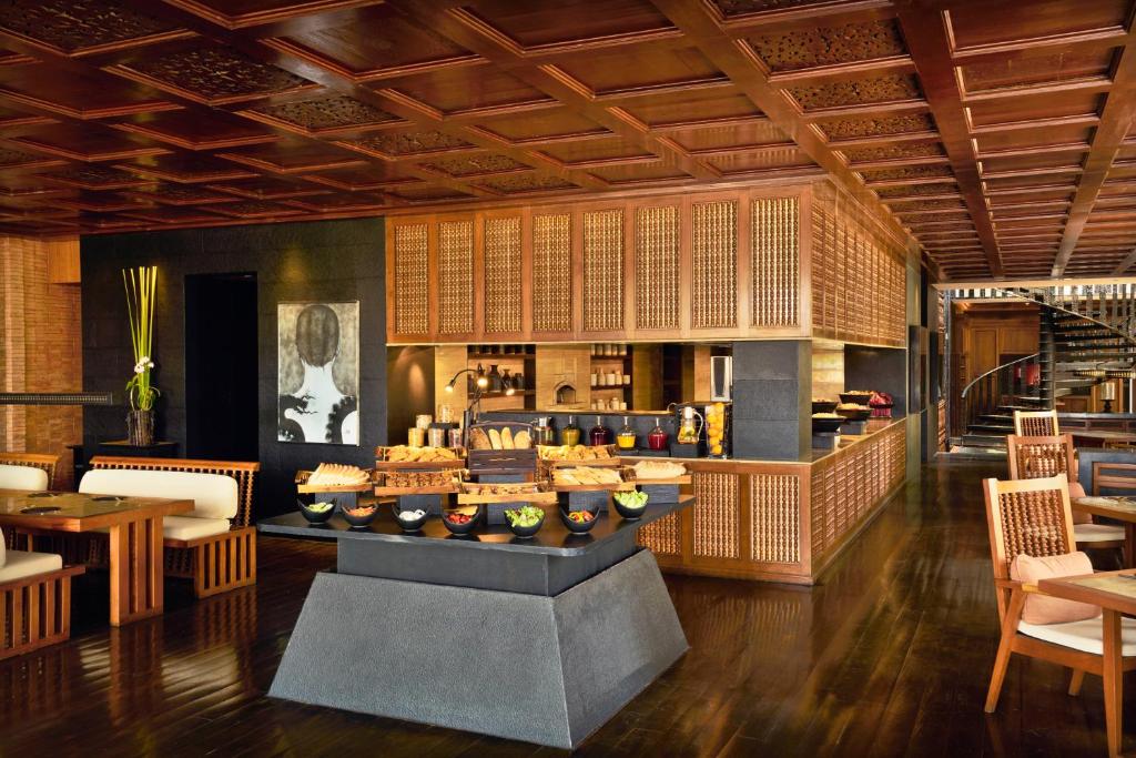 Anantara Chiang Mai Serviced Suites, Chiang Mai, Thailand