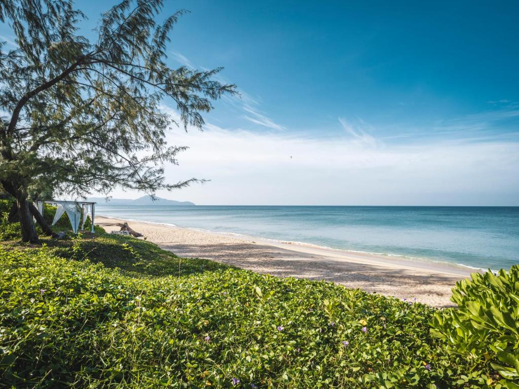 Anantara Mai Khao Phuket Villas, Phuket, Thailand