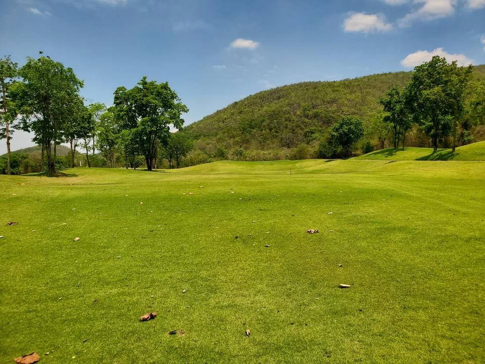Fairway, Artitaya Golf & Resort, Chiang Mai, Thailand