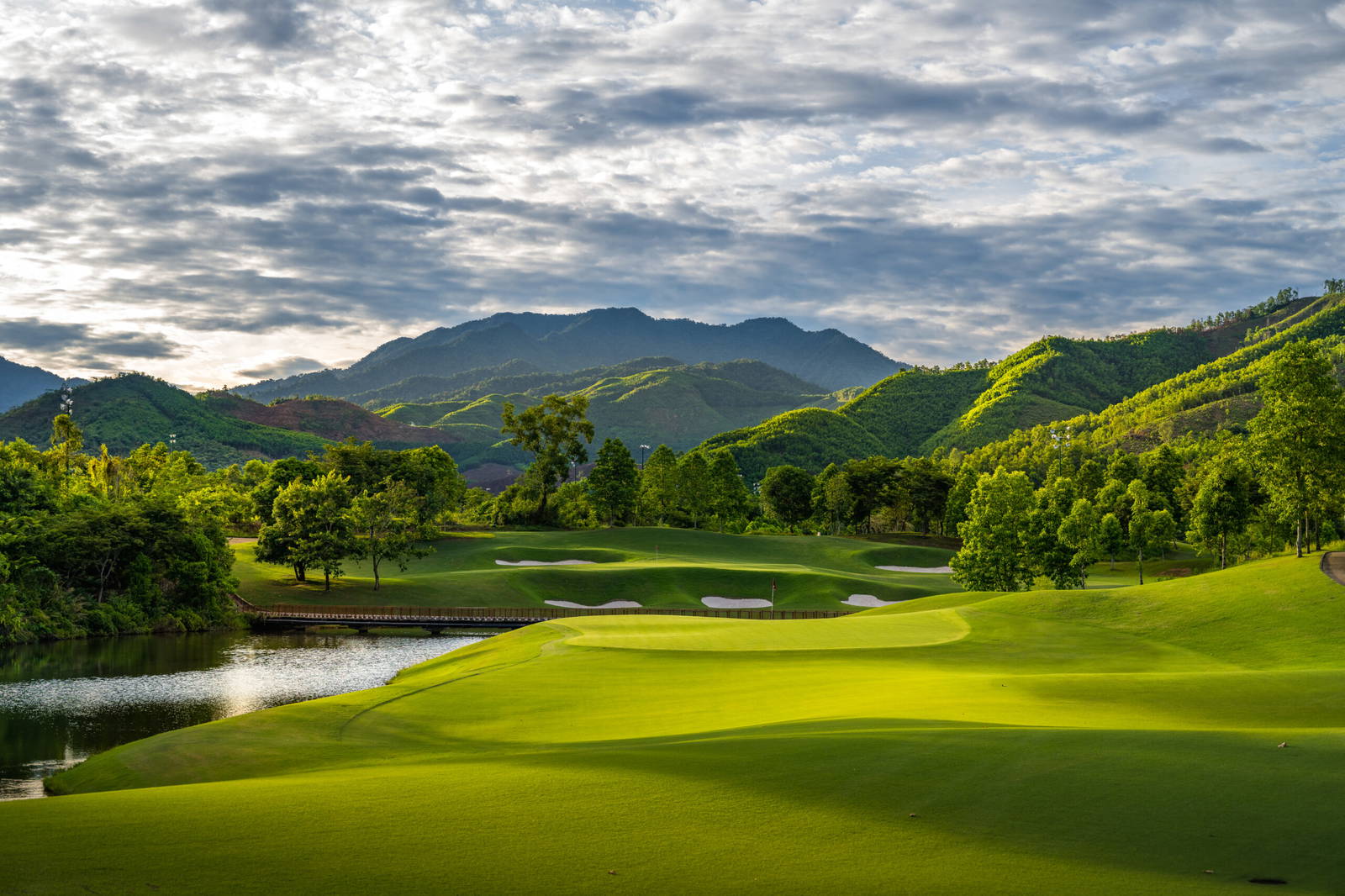 Approach, Fairway, Ba Na Hills Golf Club, Da Nang, Vietnam