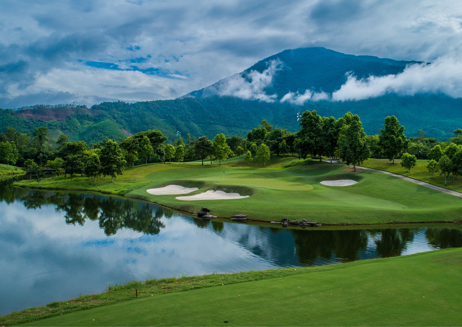 Tee Box, Ba Na Hills Golf Club, Da Nang / Hoi An, Vietnam