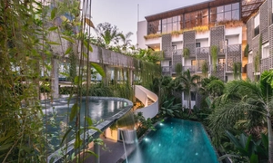 Baitong Hotel & Resort golf package