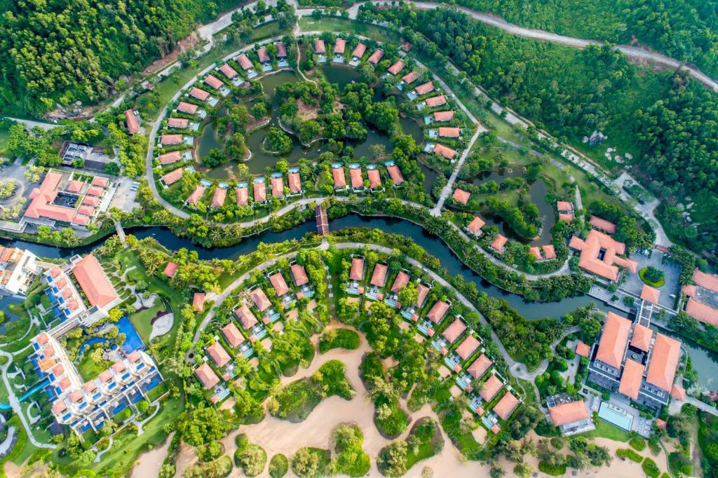 Banyan Tree Lang Co, Da Nang