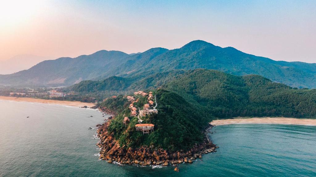 Banyan Tree Lang Co, Da Nang