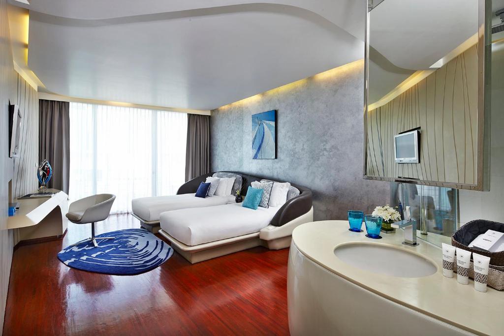 Baraquda Pattaya - Mgallery, Pattaya, Thailand