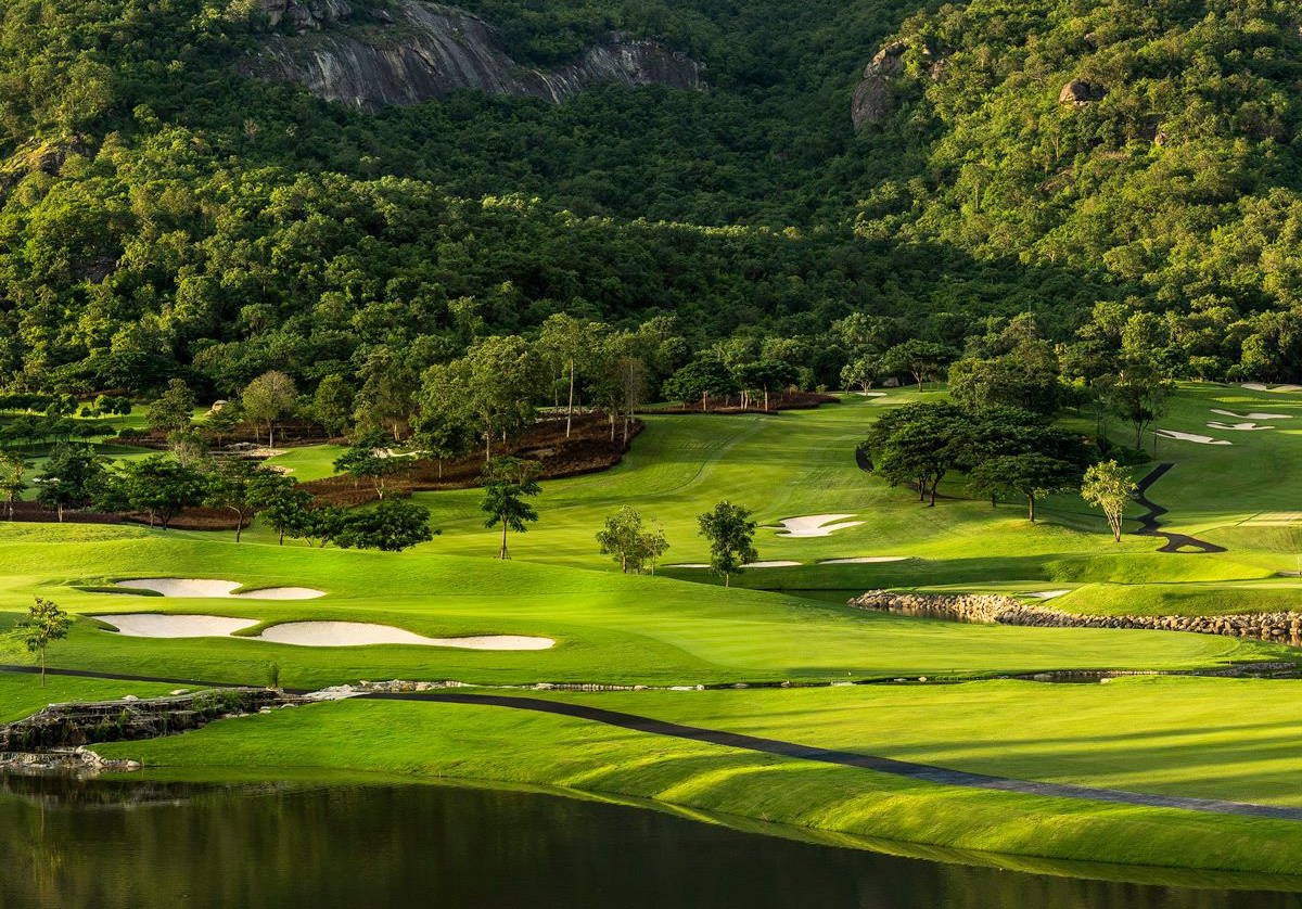 Fairway, Bunker, Black Mountain Golf Club, Hua Hin, Thailand