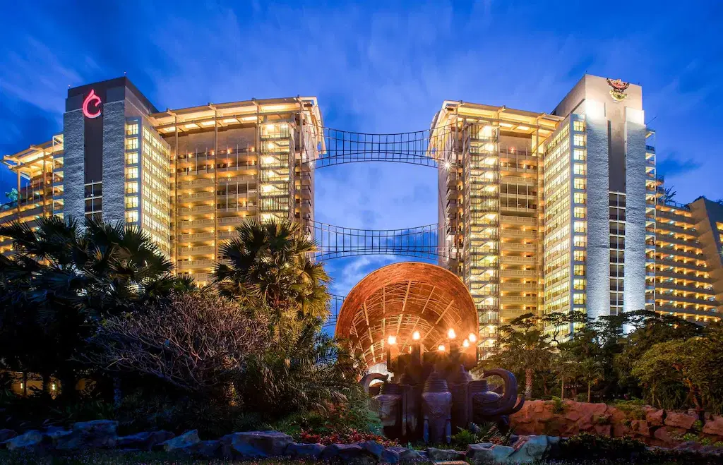 Centara Grand Mirage Beach Resort Pattaya, Pattaya