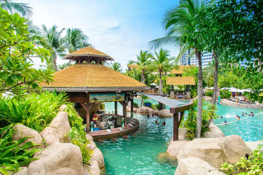 Centara Grand Mirage Beach Resort Pattaya, Pattaya