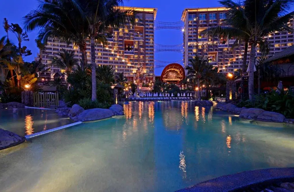 Centara Grand Mirage Beach Resort Pattaya, Pattaya