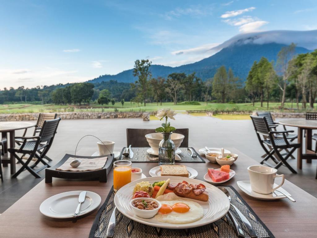 Chatrium Golf Resort Soi Dao Chanthaburi, Pattaya, Thailand