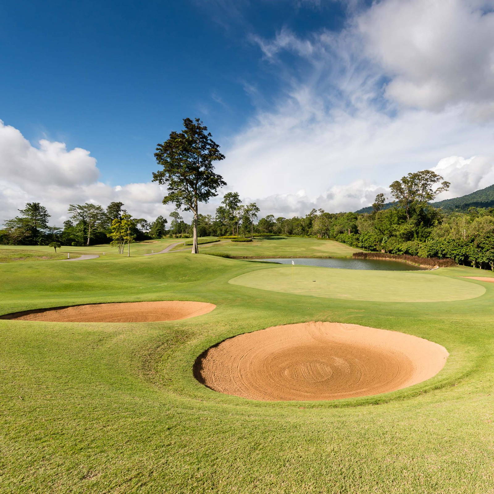Greenside Bunker, Chatrium Golf Resort Soi Dao Chanthaburi, Pattaya, Thailand