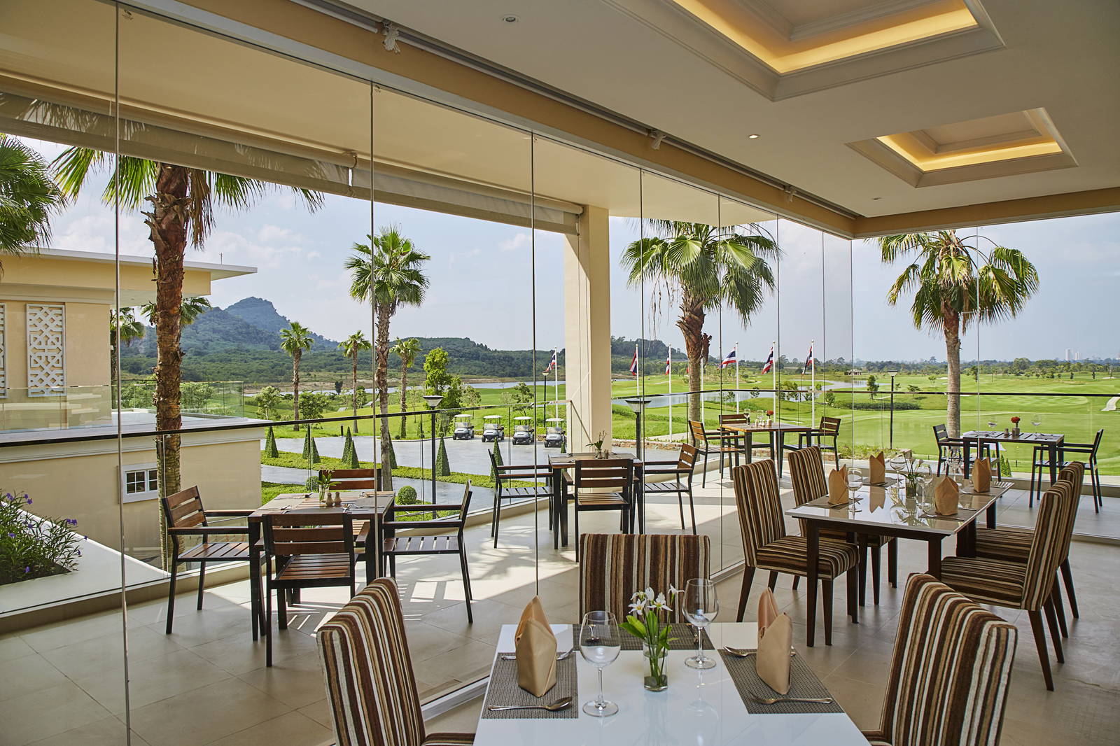 Restaurant, Chee Chan Golf Resort, Pattaya, Thailand