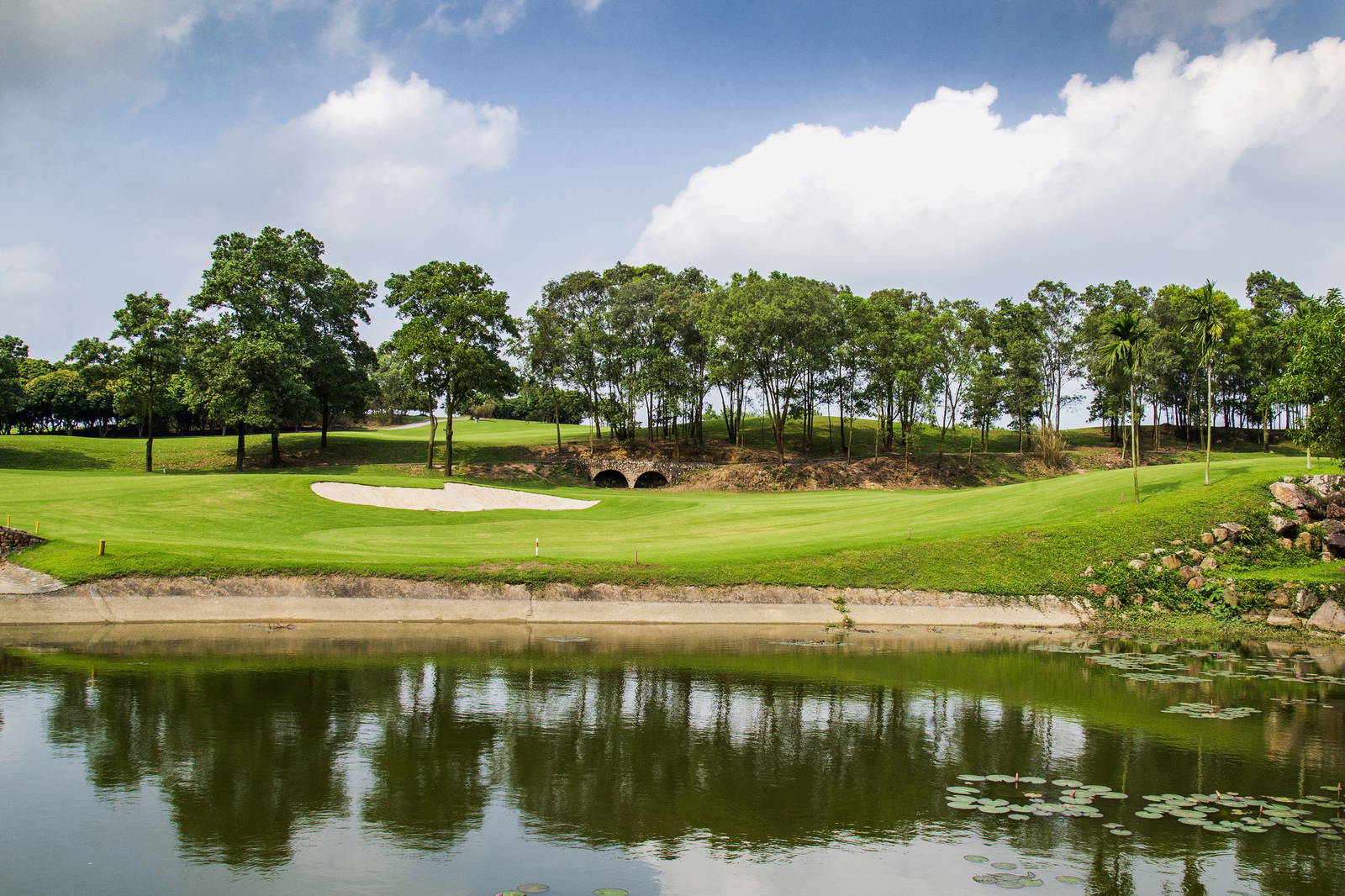 Fairway, Water Hazard, Chi Linh Star Golf Club, Hanoi, Vietnam