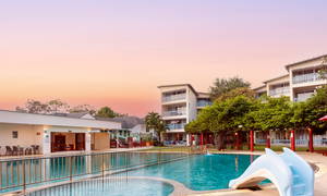 Chom View Hotel golf course