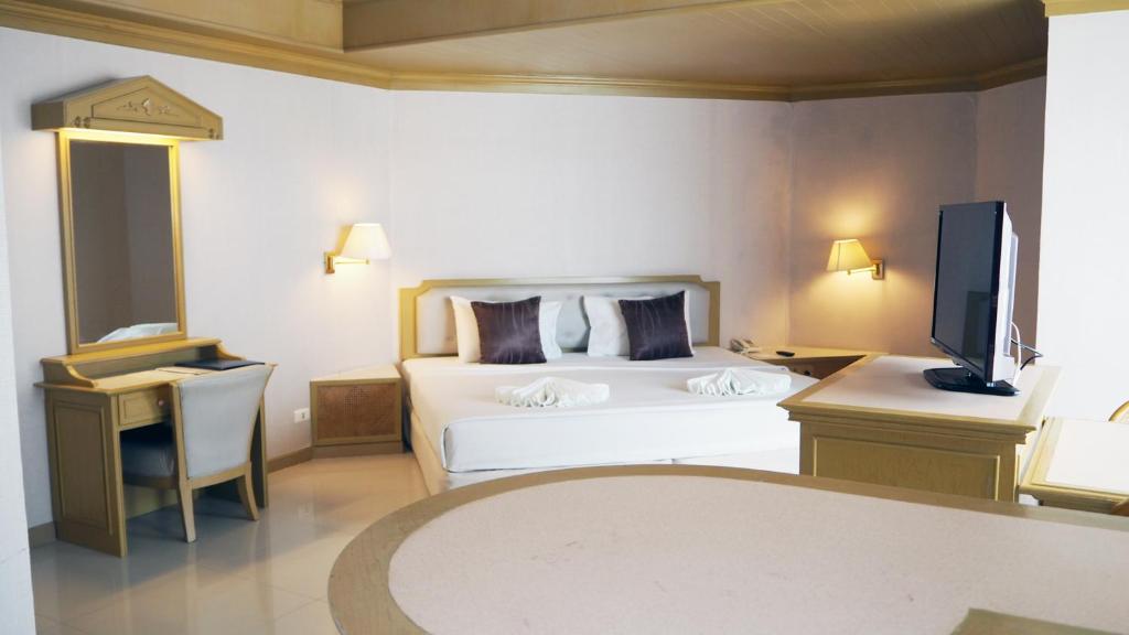 City Beach Resort, Hua Hin, Thailand