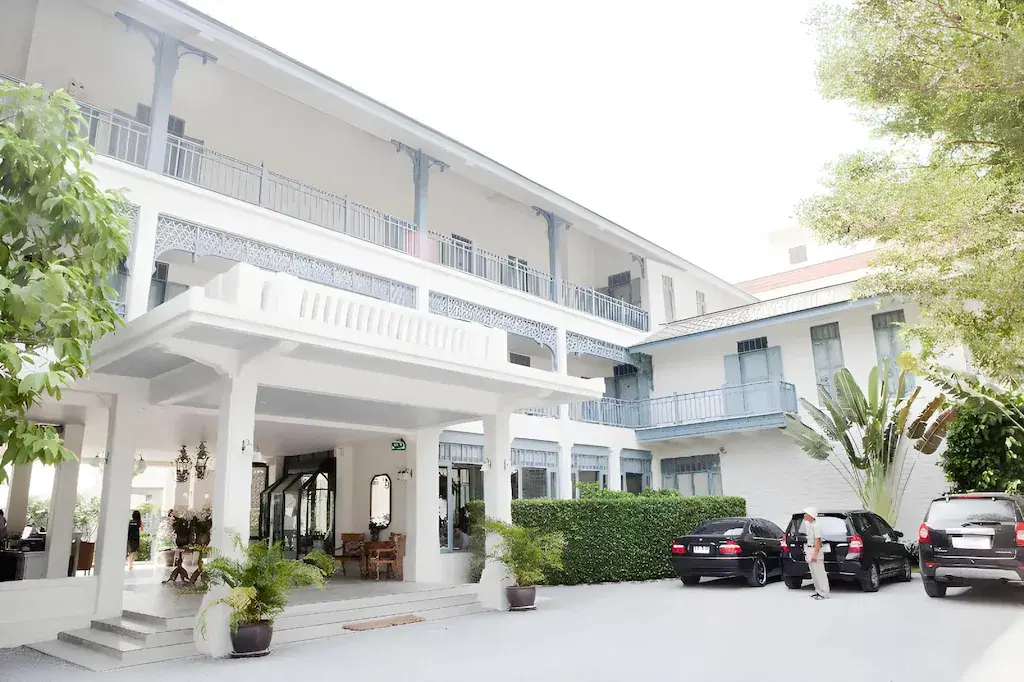 devasom-hua-hin-resort-5.webp