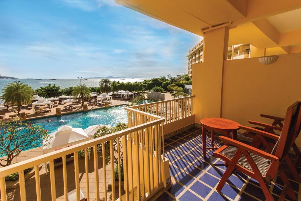 Dusit Thani Pattaya, Pattaya, Thailand