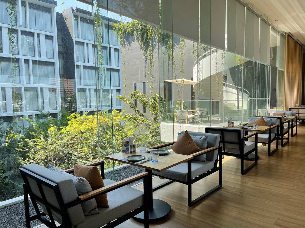 Dusit D2 Huahin, Hua Hin