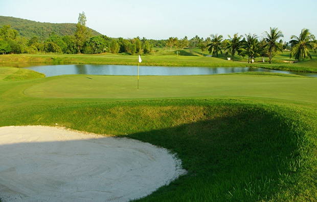 another green, emerald golf club, pattaya, thailand