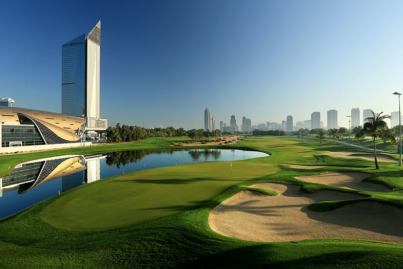 Green, Bunker, Water Hazard, Emirates Golf Club (Faldo Course), Dubai, United Arab Emirates