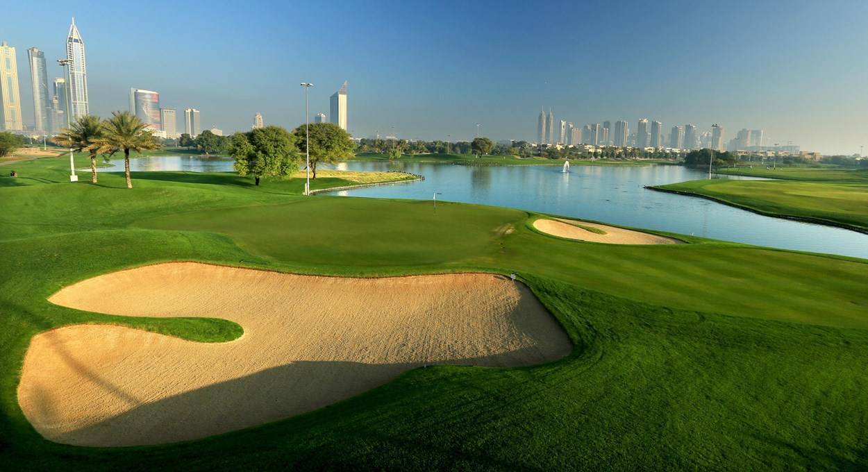 Green, Bunker, Emirates Golf Club (Faldo Course), Dubai, United Arab Emirates
