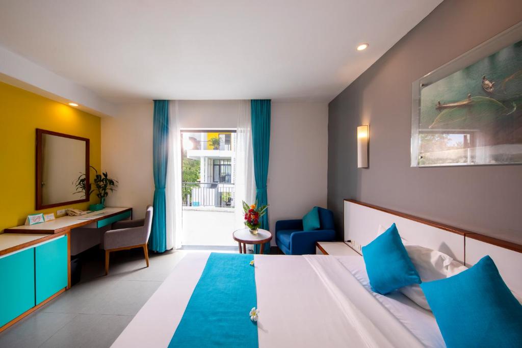 EMM Hotel Hoi An, Da Nang / Hoi An