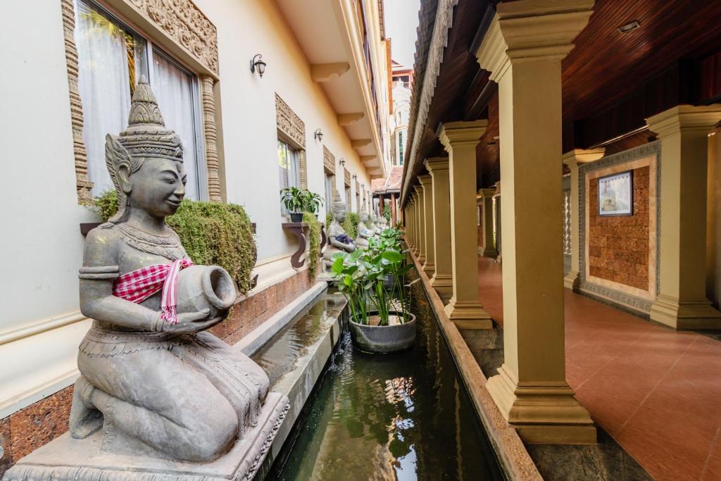 Empress Angkor Resort & Spa, Siem Reap, Cambodia