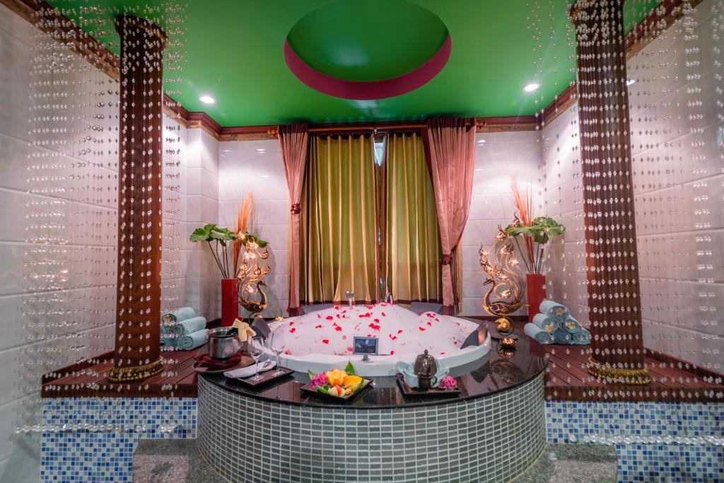 Empress Angkor Resort & Spa, Siem Reap, Cambodia