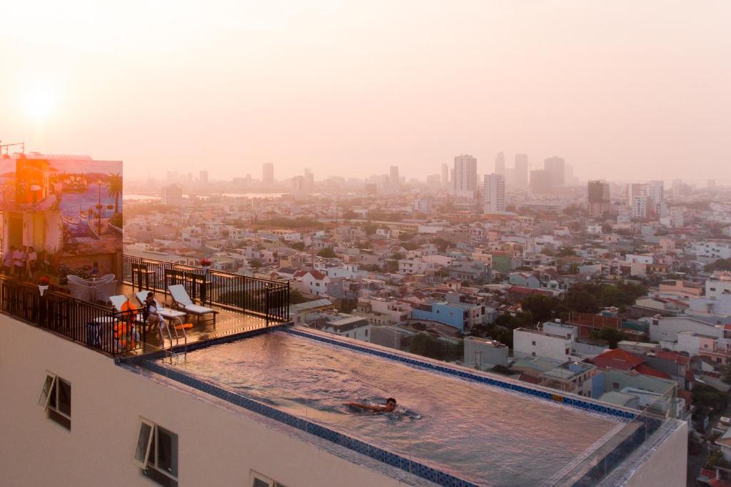 Fivitel King, Da Nang