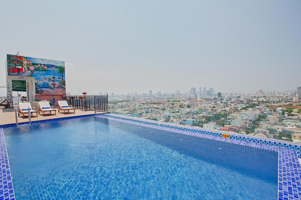 Fivitel King, Da Nang