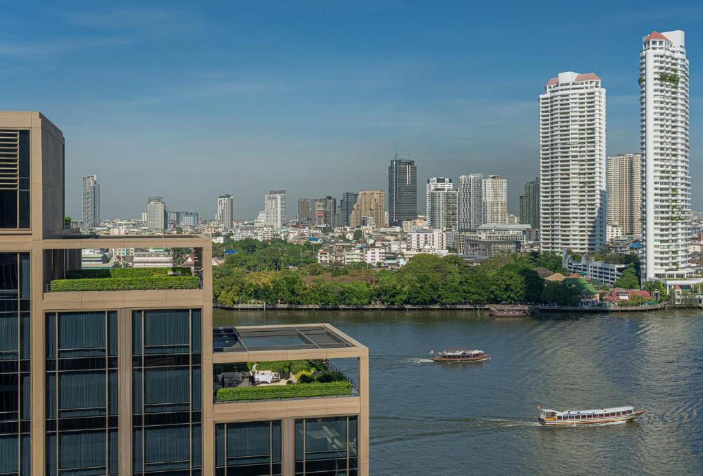 Four Seasons Hotel Bangkok at Chao Phraya River, Bangkok, Thailand