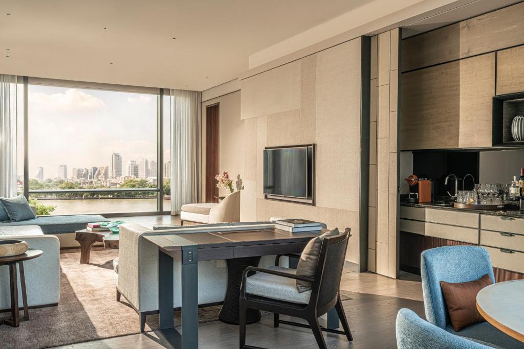 Four Seasons Hotel Bangkok at Chao Phraya River, Bangkok, Thailand