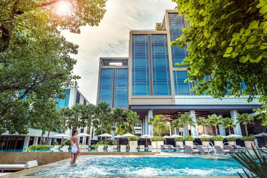 Four Seasons Hotel Bangkok at Chao Phraya River, Bangkok, Thailand