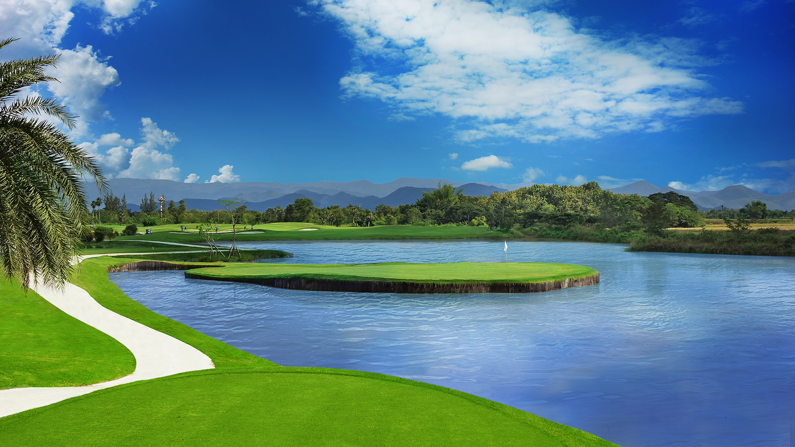 Island Green, Gassan Legacy Golf Club, Chiang Mai, Thailand