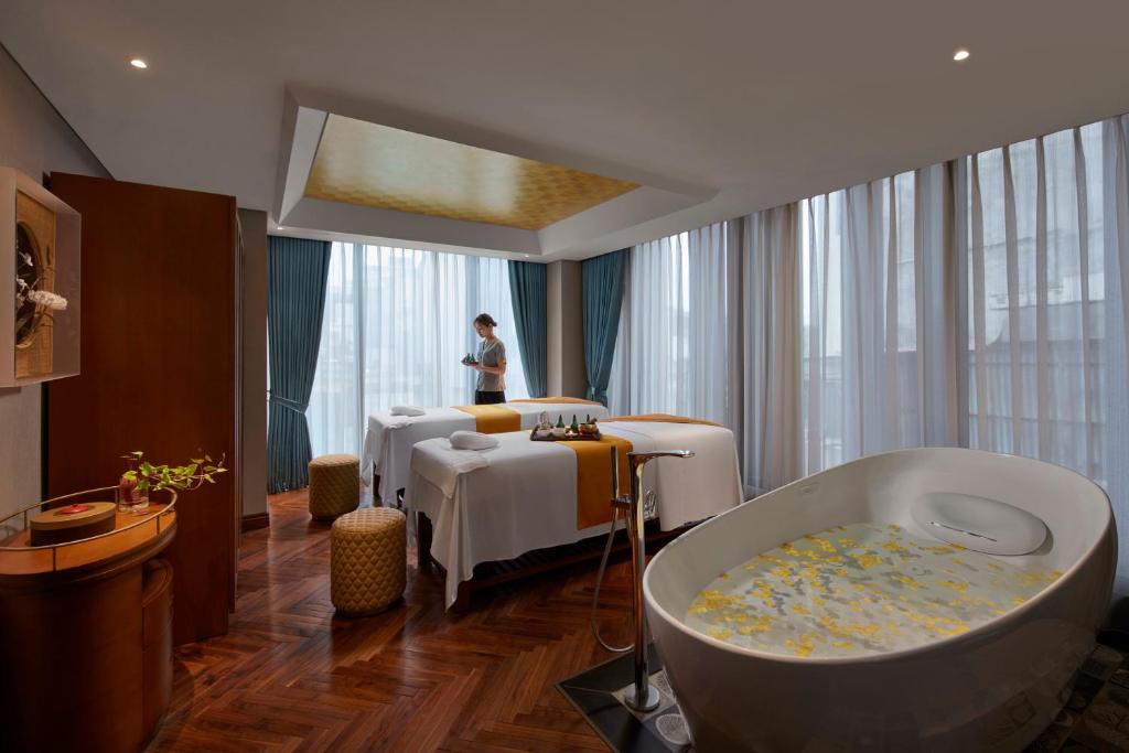 Grand Mercure Hanoi, Hanoi, Vietnam