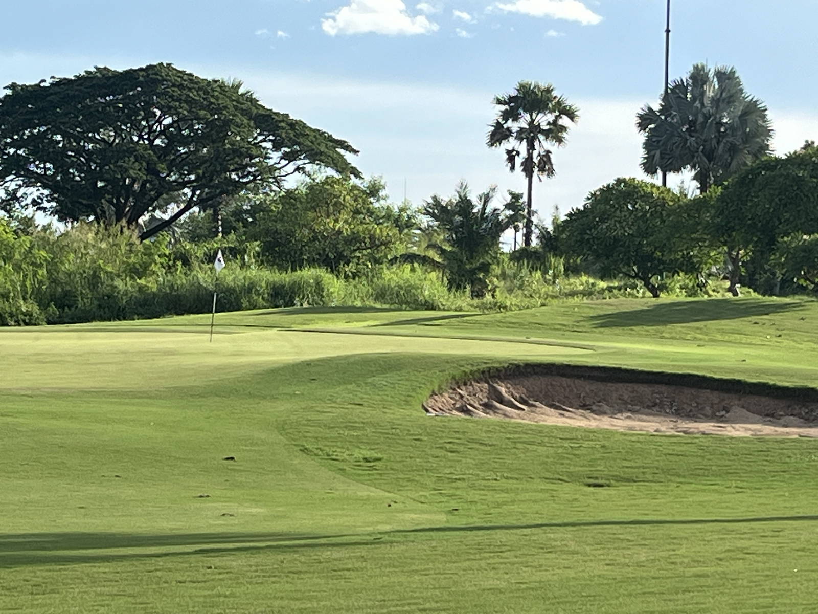 Approach, Grand Phnom Penh Golf Club, Phnom Penh, Cambodia