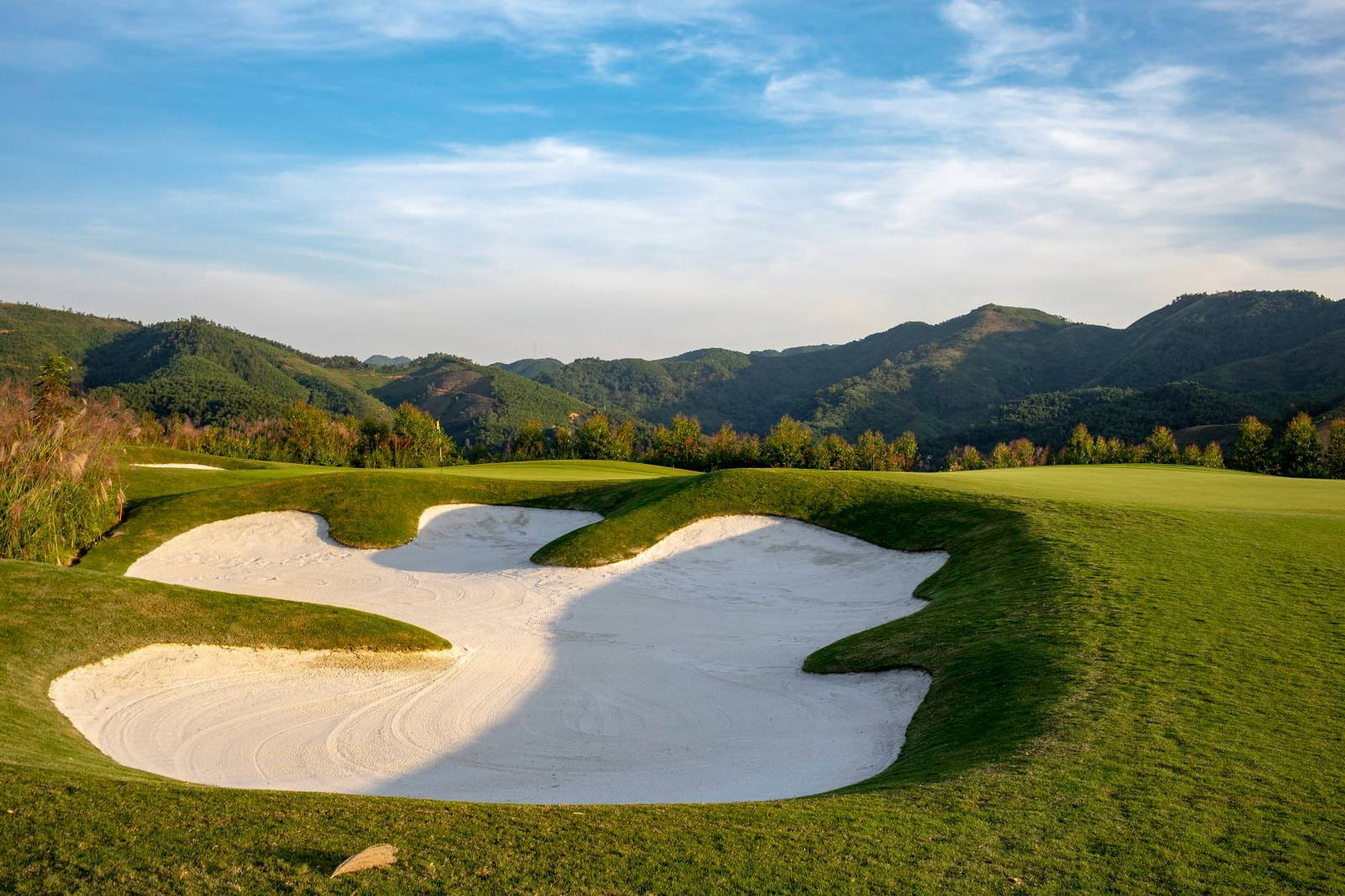Green, Bunker, Hilltop Valley Golf Club, Hanoi, Vietnam